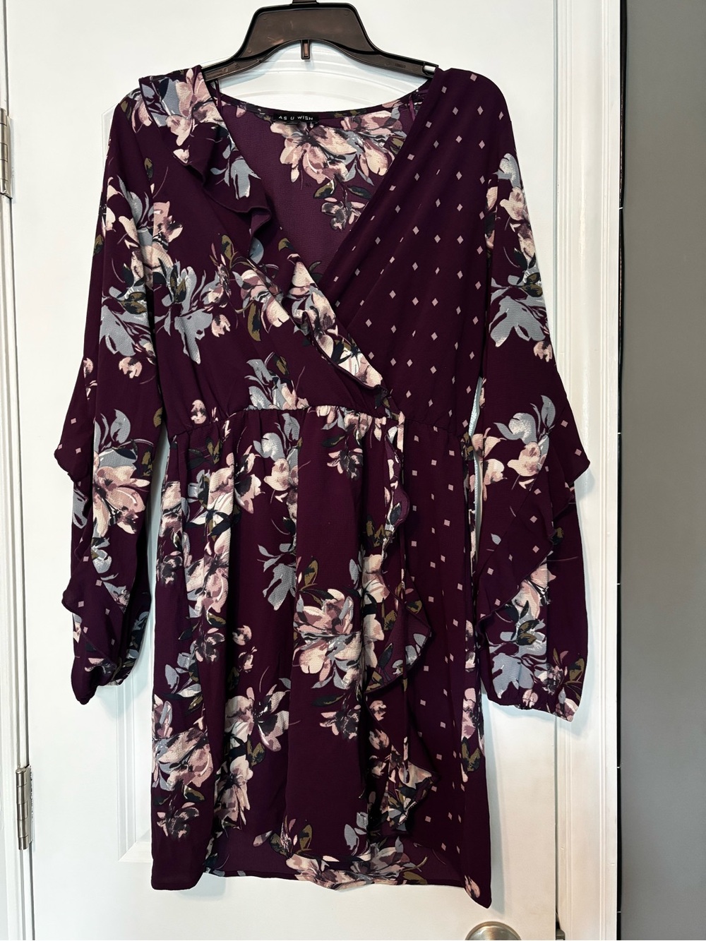 As U Wish Floral Wrap-Style Women's Dress in Plum Size Large